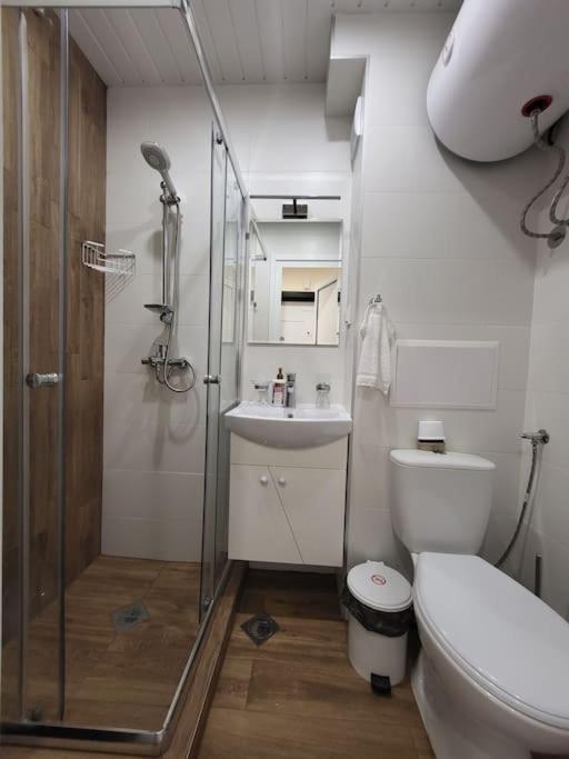Bright City Apartment Варна Екстериор снимка